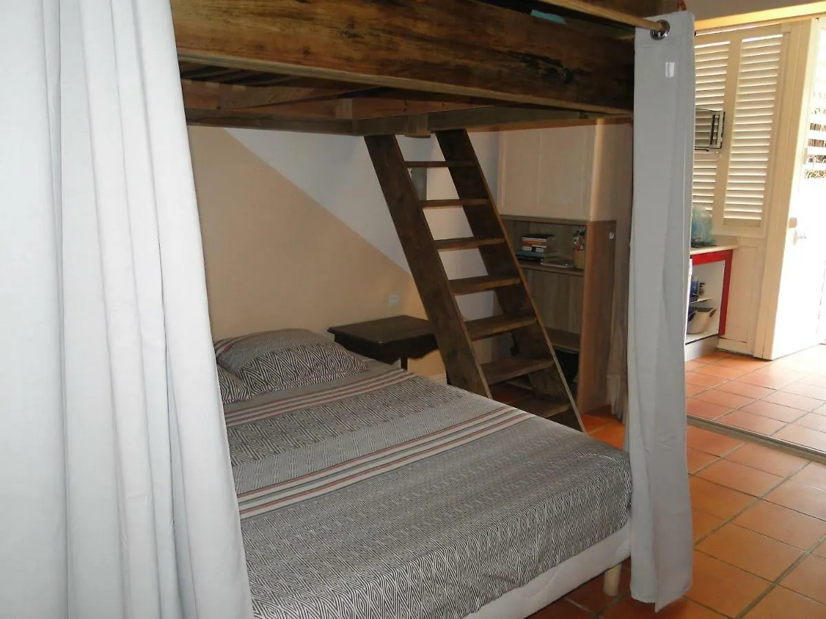 Apartment Studio Corail Rez De Jardin Saint-Francois